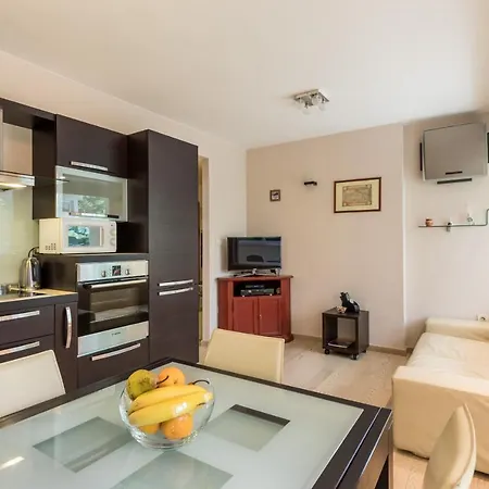 شقة Miaa سبليت