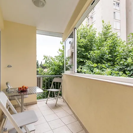 Miaa شقة سبليت