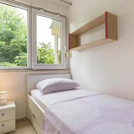 Apartment Miaa